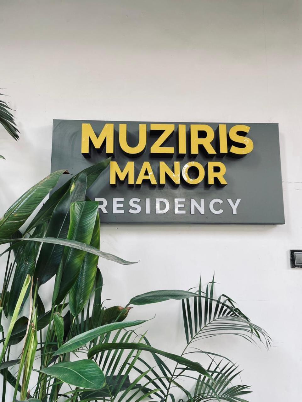 Muziris Manor Residency Hotel Kochi Exterior photo